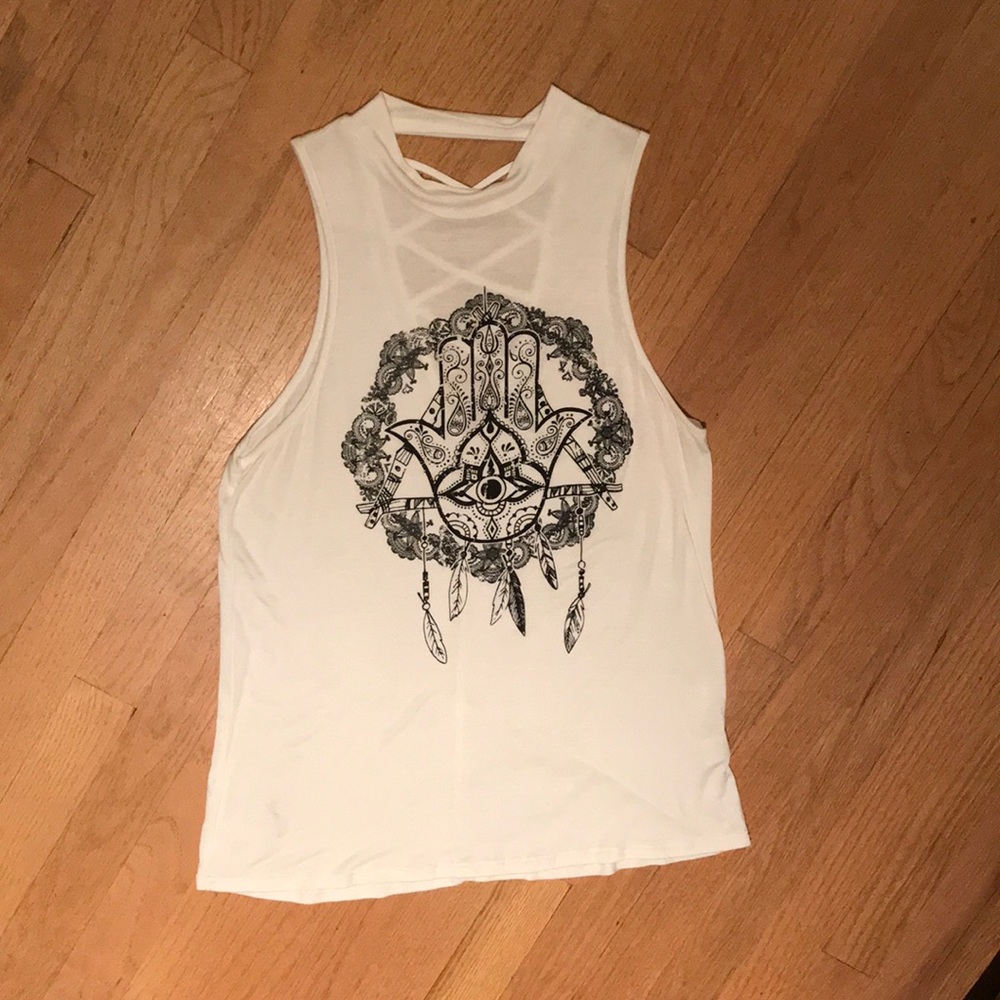 Soft graphic tank top with crosses in the back!